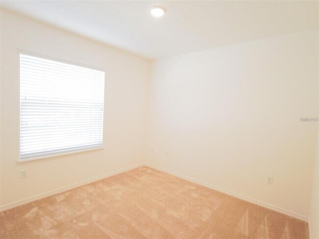 Building Photo - 423 Taft Dr