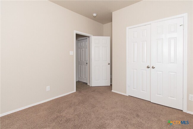 Building Photo - 5409 Rimes Ct