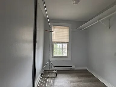 Building Photo - 259 Main St S