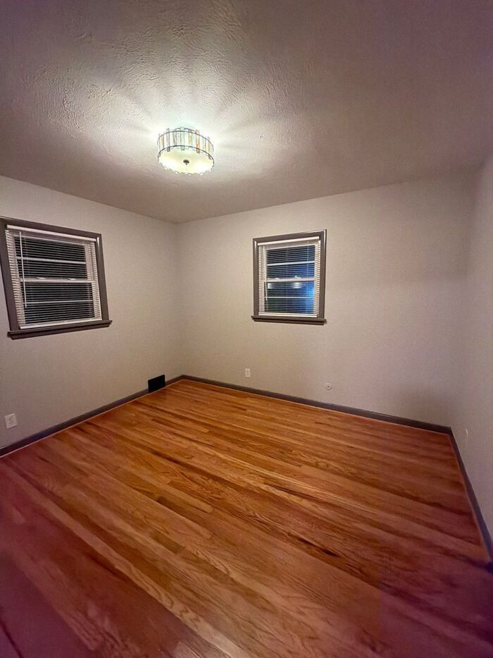 Building Photo - 4110 Blossomwood Dr