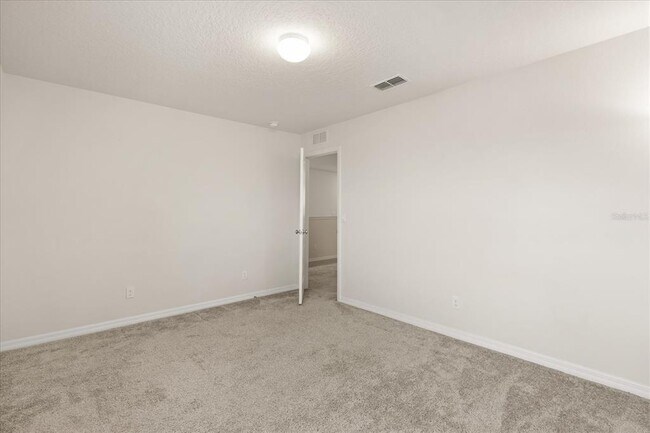 Building Photo - 5192 Chickadee St