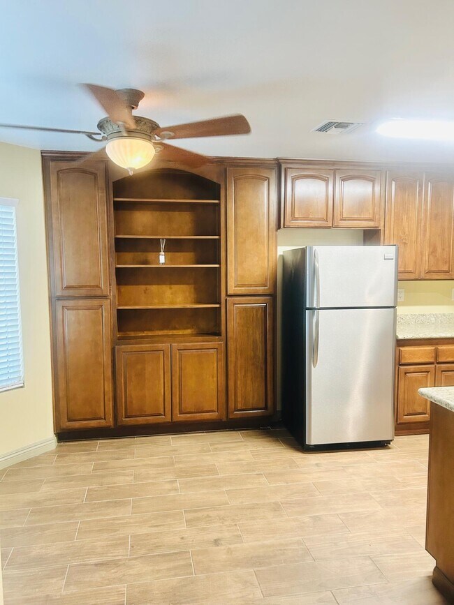 Building Photo - 40780 Breezy Pass Rd