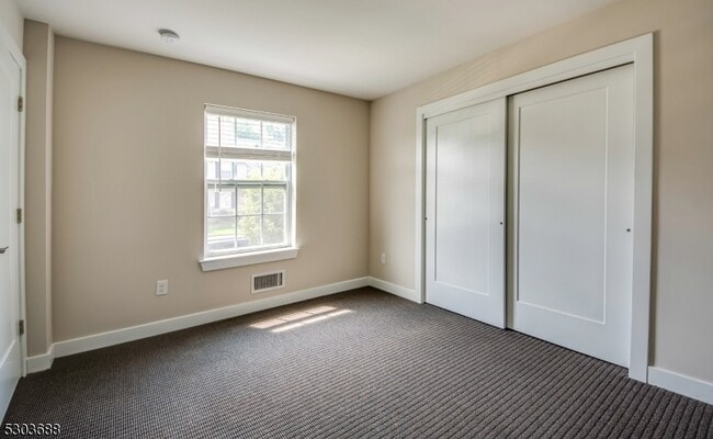 Building Photo - 120 Sowers Dr