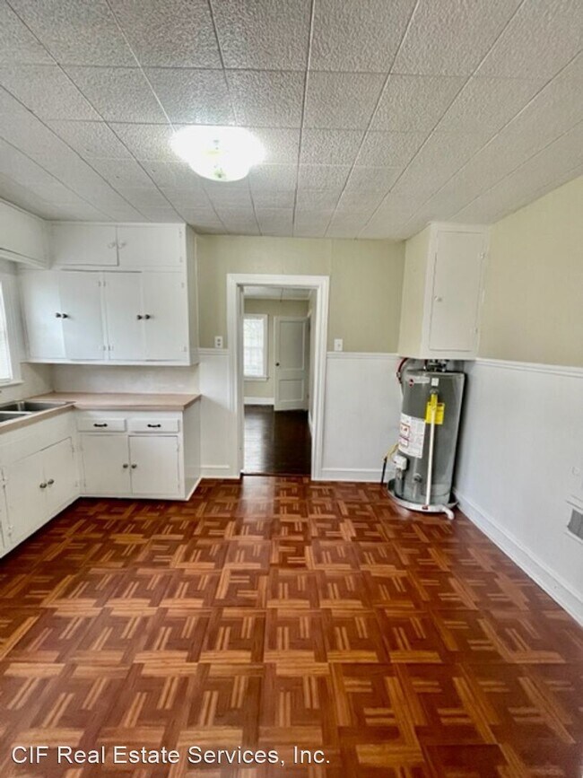 Building Photo - 2 br, 1 bath House - 3920 Beverly Dr