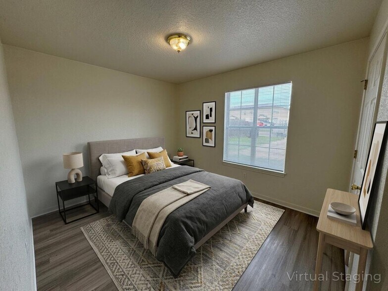 Building Photo - 1606 Dugger Cir