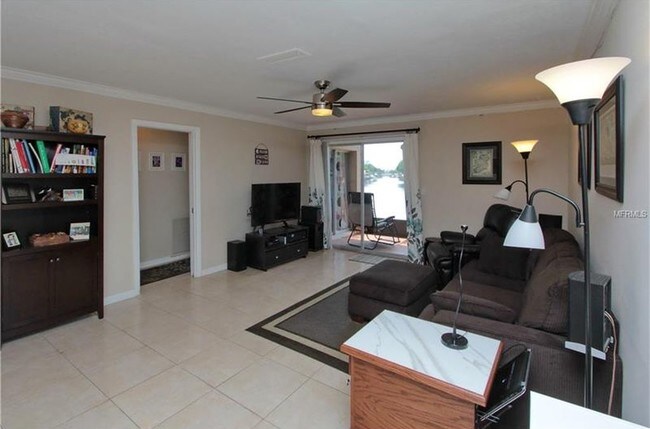 Building Photo - 6311 Newtown Cir