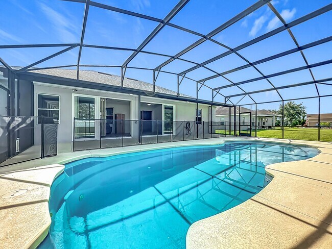 Building Photo - Clermont Pool Home