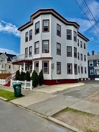 Building Photo - 41 Park St