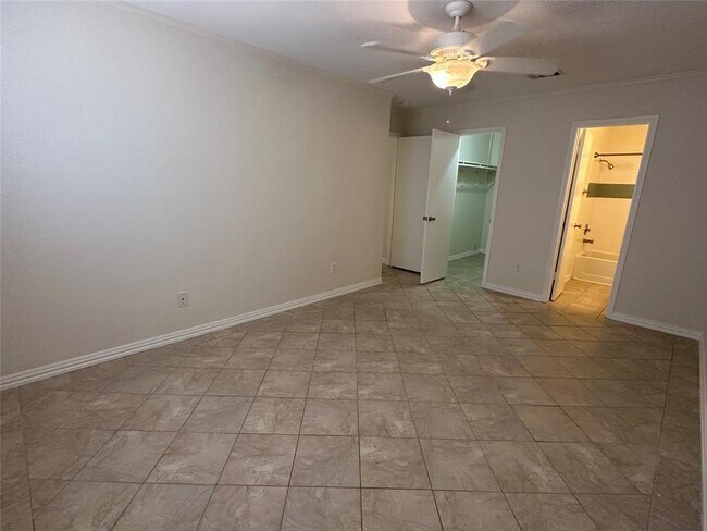 Building Photo - 12333 Tomanet Trail