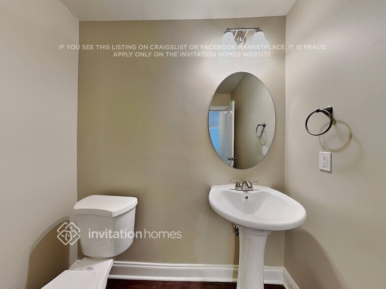 Building Photo - 48 Bergamont Cir