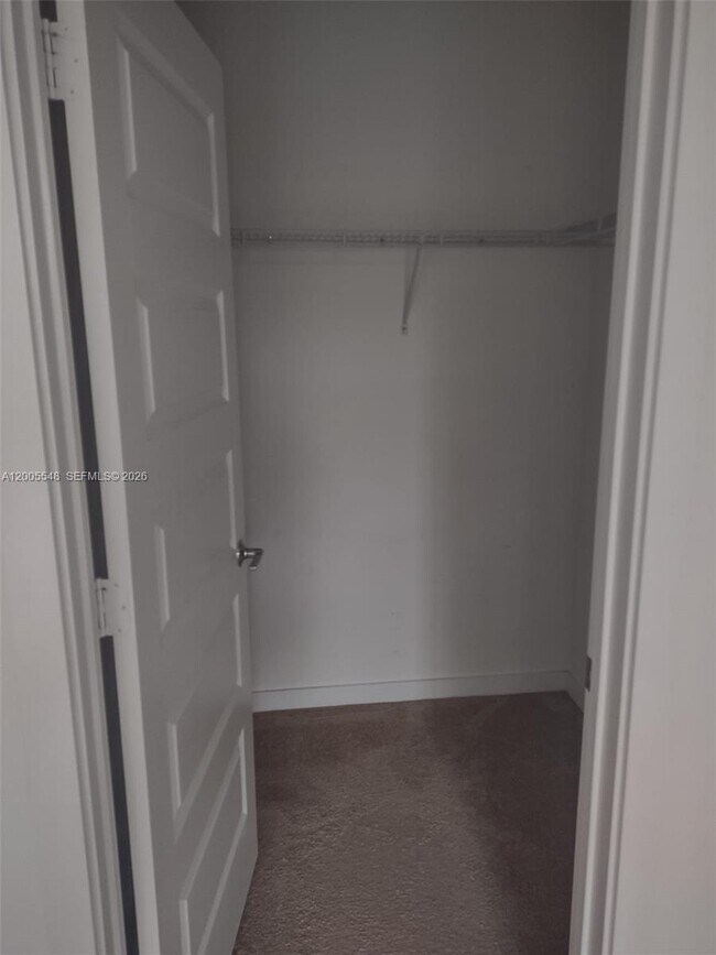 Building Photo - 640 Pioneer Way