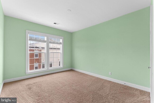 Building Photo - 42788 Lauder Terrace