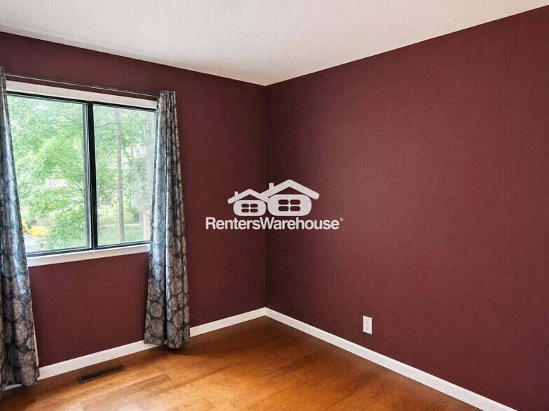 Building Photo - 2775 Upland Ct
