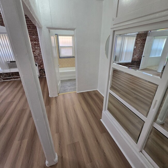 Interior Photo - Alexandria Gramercy, LLC