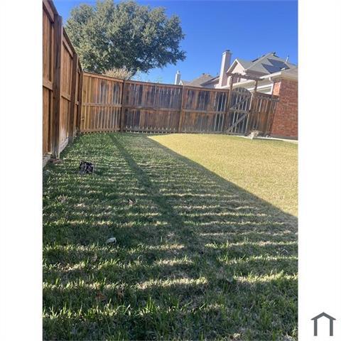 Building Photo - 1310 Pinehurst Dr