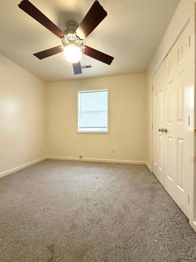 Building Photo - 3-Bedroom Home with Large Backyard & Carport