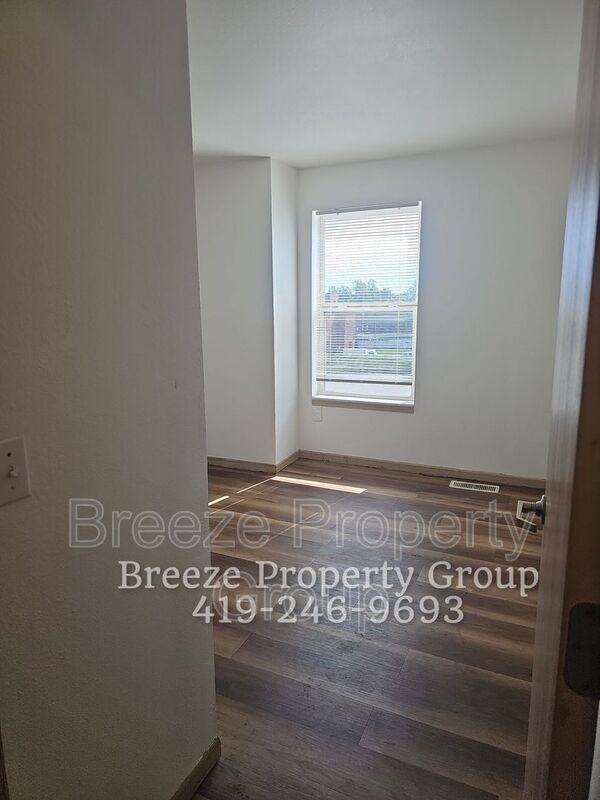 Building Photo - 18 Southard Ave