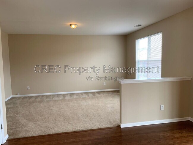 Building Photo - 1016 Bridlewood Farms Pkwy