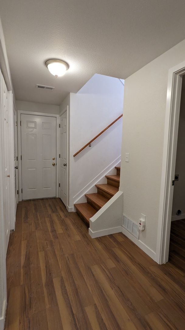 Building Photo - 1632 Manitou Blvd