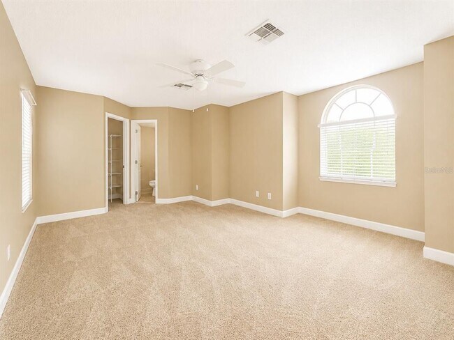 Building Photo - 8650 Tara Oaks Ct