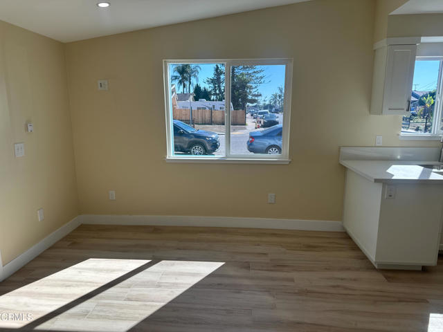 Building Photo - 237 Brucker Rd W