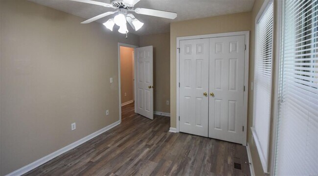 Building Photo - 3840 Browns Rd