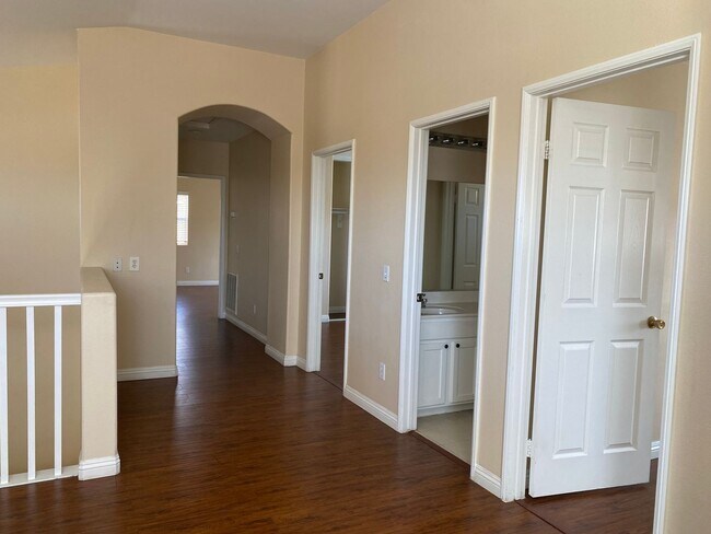 Building Photo - Moreno Valley Executive Home for Lease - Upgraded & Move-in Ready!