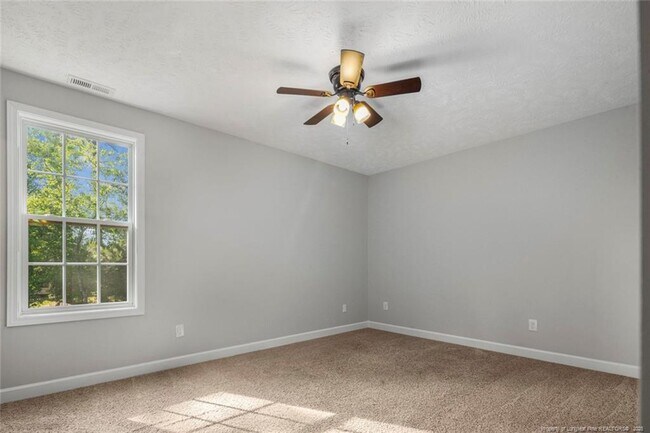 Building Photo - 2105 Calista Cir
