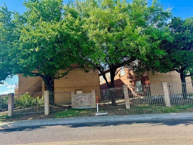 Building Photo - 1752 Tiara Trail