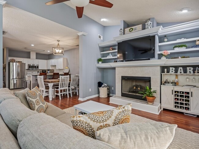 Building Photo - 5015 Mint Hill Ct