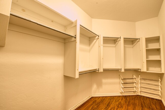 Building Photo - 1629 Tenbears Rd