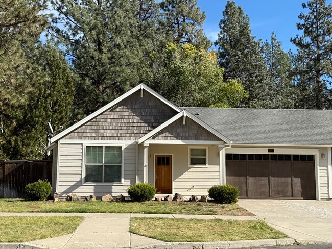 Primary Photo - 61158 Kepler St