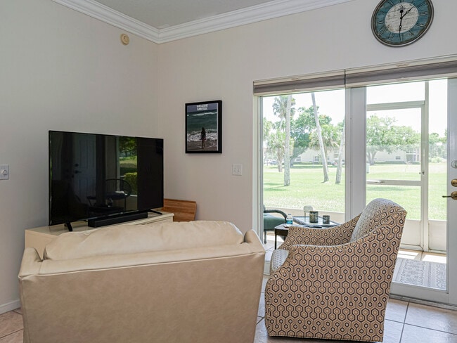 Building Photo - 235 Grand Royale Cir