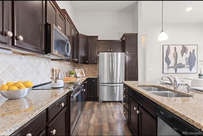 Building Photo - 301 Inverness Dr S