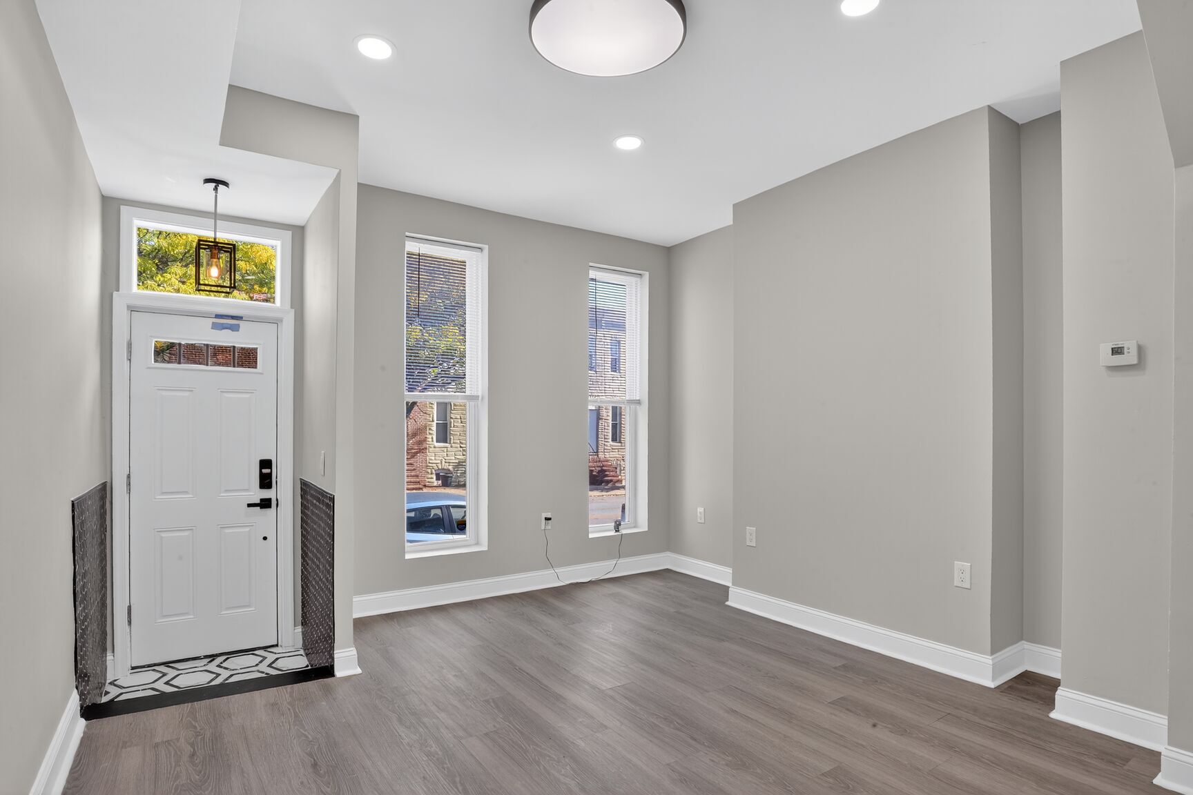 Building Photo - 1106 S Carey St