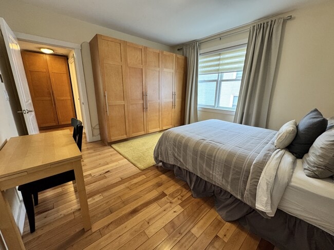 Building Photo - 277 Broadway