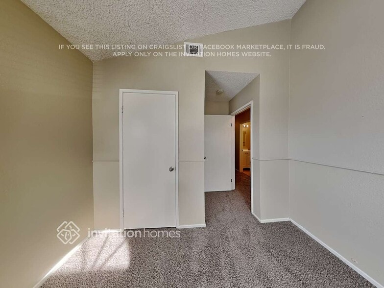 Building Photo - 14566 Southwood Dr