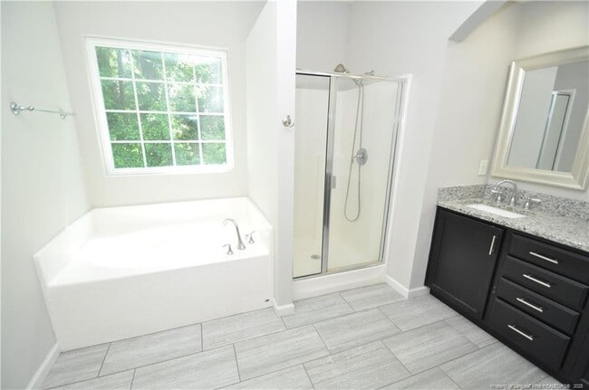 Building Photo - 641 Briarcliff St