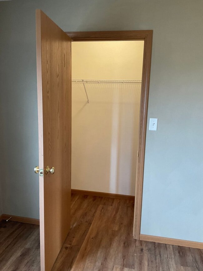 Building Photo - 139 Northtowne St