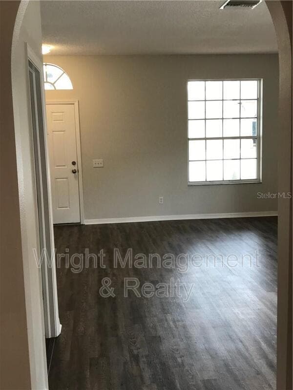 Building Photo - 1414 Loretto Cir