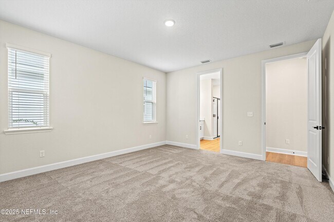 Building Photo - 916 Lightsey Xing Ln