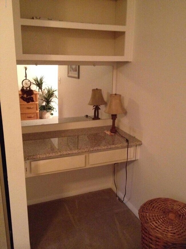 Building Photo - Heart of Old Town Scottsdale