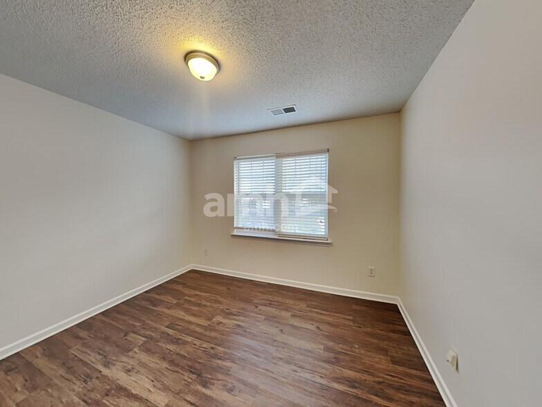 Building Photo - 7511 Wilkins Terrace Dr