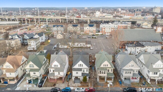 Building Photo - 48 Park Terrace