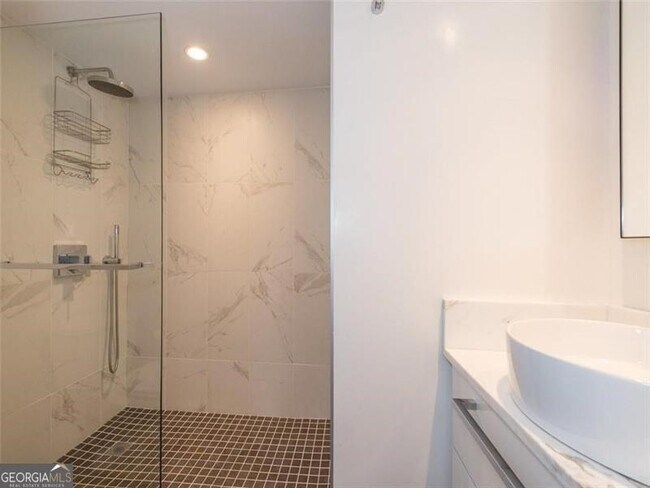 Building Photo - 199 14th St NE