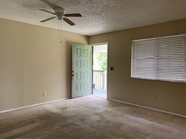 Building Photo - 2 bed 2 bath in winterpark!