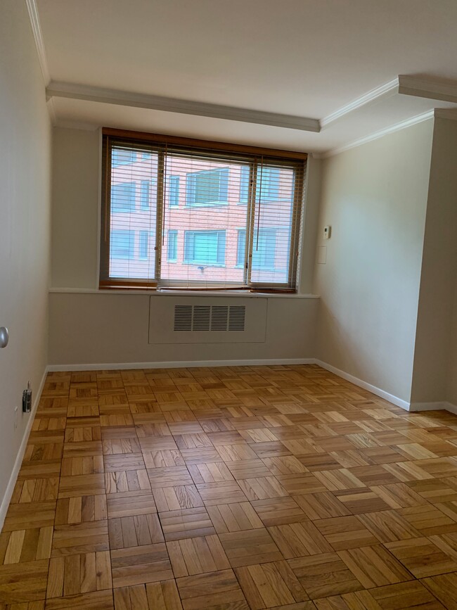 Bedroom 2 - 4200 Cathedral Ave NW