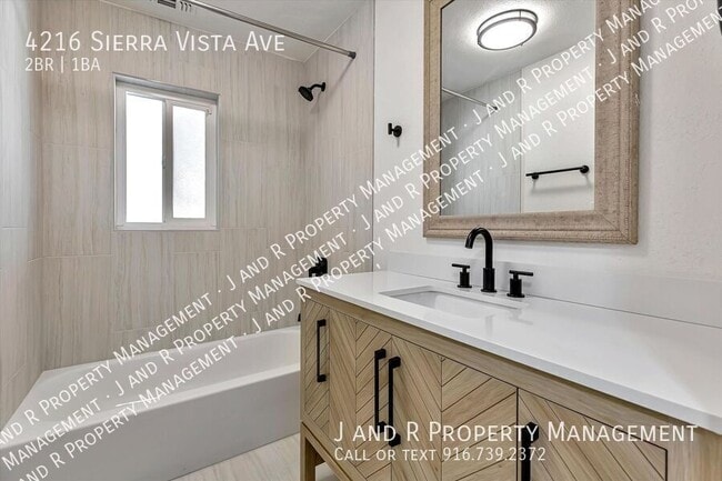 Building Photo - 4216 Sierra Vista Ave