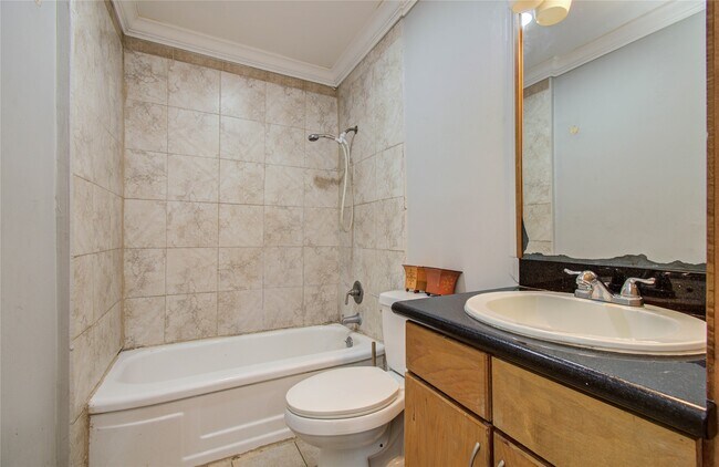 Building Photo - 6830 New York St