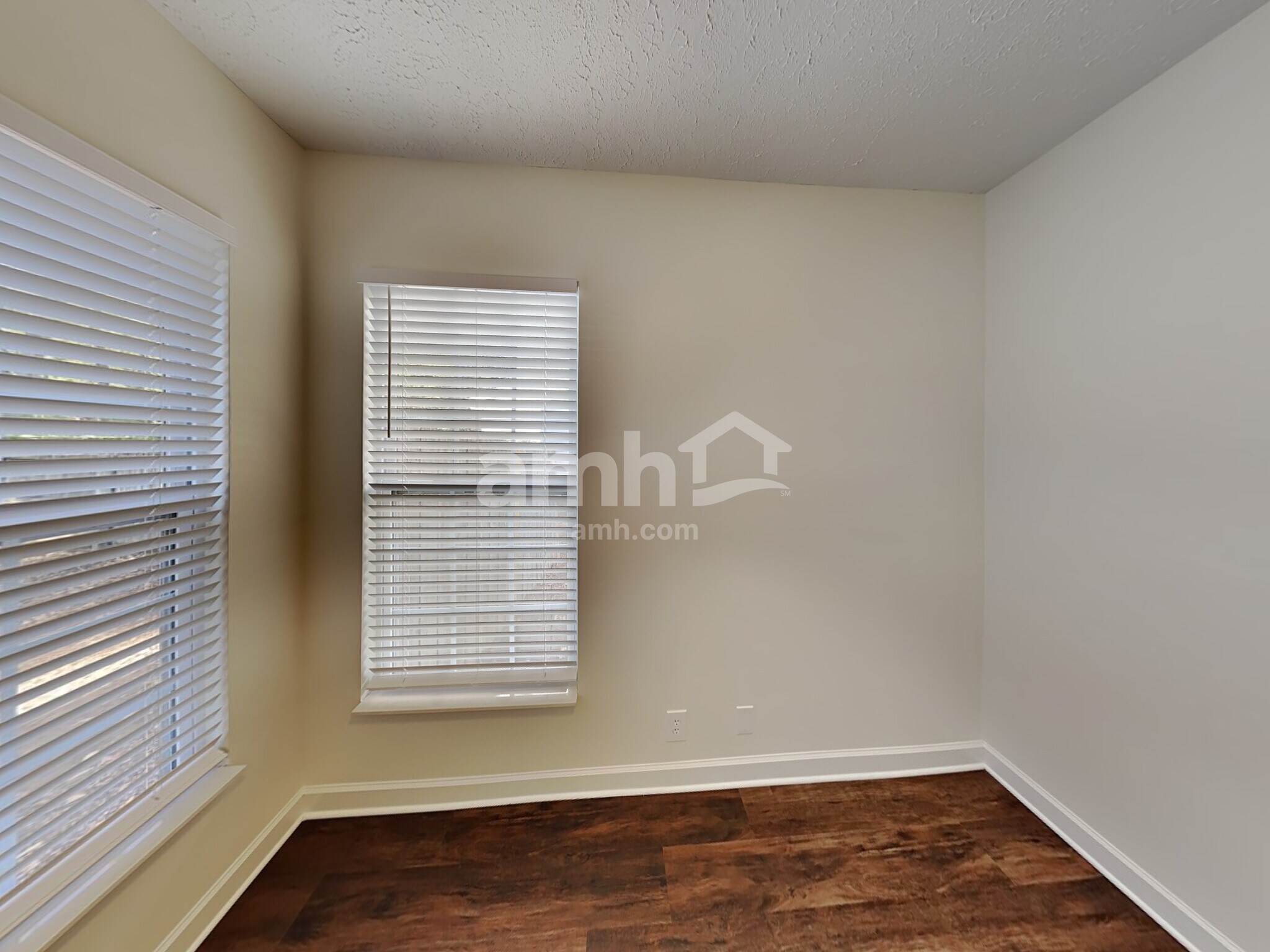 Building Photo - 2992 Brisbane Dr